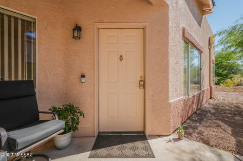 1561 Paseo La Tinaja, Green Valley, AZ 85614-3984