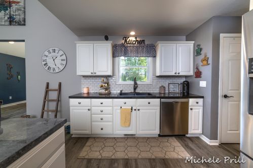 6215 Eagle Rdg Dr, Kalamazoo MI 49004-9627 exterior