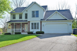 1009 Berkshire Dr, Kalamazoo, MI 49006-6403