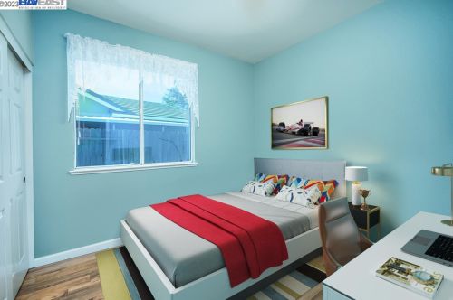 1150 Newmark Way, Folsom CA 95630-8504 exterior