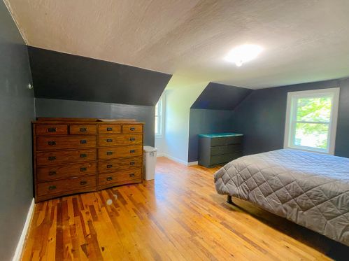 3294 Black Crk Rd, Meskegon MI 49444-3482 exterior