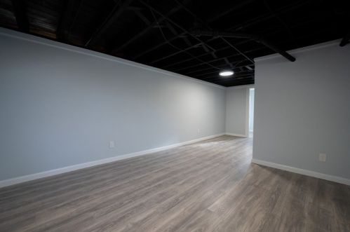 119 Highland Ave, West Springfield MA 01089-1017 exterior