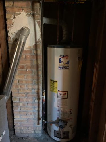 1554 Taney St, Gary IN 46404-2927 exterior