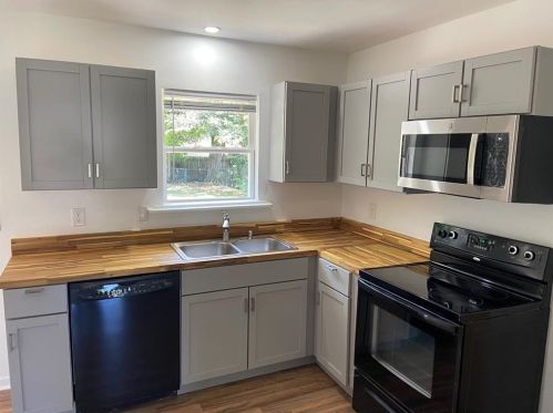 2548 Loy Lake Rd, Denison TX  75020-7144 exterior