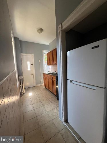 1527 28 St, Philadelphia PA 19121-3618 exterior