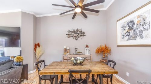 22158 Edgewater, Novi MI  48375-5014 exterior