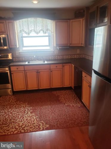 21 Winter St, Media PA 19063-1510 exterior