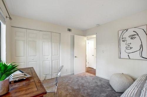 879 Camelback Pl, Concord CA 94523-1225 exterior