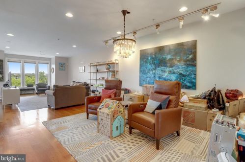 1804 Potomac Ave, Alexandria VA  22301 exterior