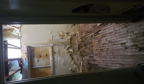 1009 Marquette Rd, Chicago IL 60621-1217 exterior