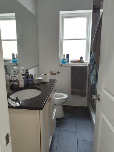 6634 Richmond St, Chicago IL 60645-4211 exterior