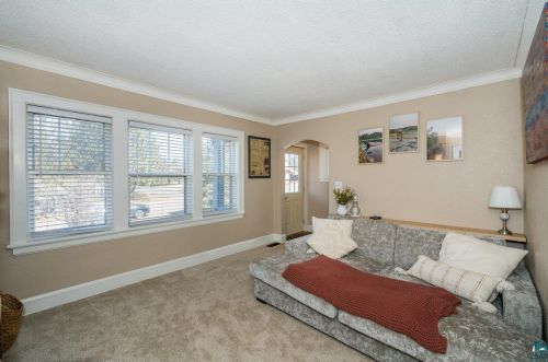 32 Austin St, Duluth MN 55803-1757 exterior