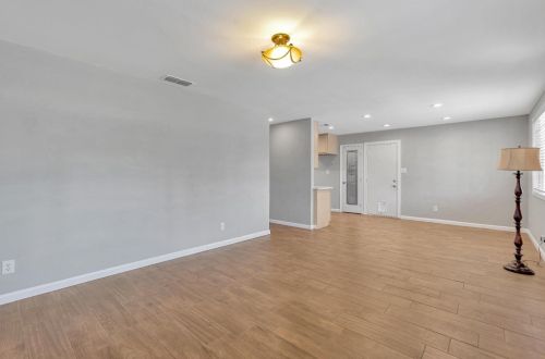 1323 School St, Folsom CA  95630-3335 exterior