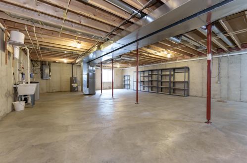 5881 Coddington Ln, Kalamazoo MI 49009-1791 exterior