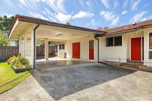 2915 Ala Pili Pl, Honolulu, HI 96818-1624