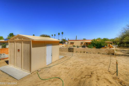 808 Abrego Dr, Green Valley AZ 85614-3641 exterior