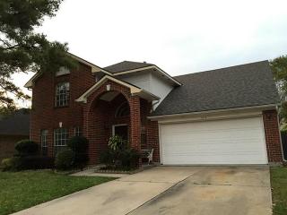 5414 Imperial Grove Dr, Houston TX  77066-5154 exterior