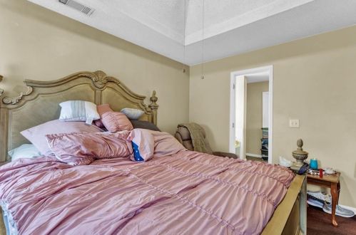 6979 Pole Crk Ct, Lithonia GA 30058 exterior