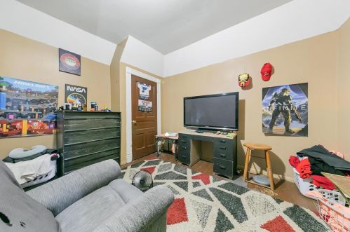 3447 Chippewa St, Saint Louis MO 63118-3525 exterior