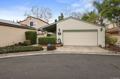 3208 Stonewood Ct, Fullerton, CA 92835-2330