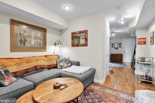 532 Newton Pl, Washington DC  20010-1710 exterior