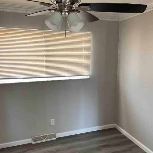 1545 Reale Ave, Saint Louis MO 63138-3056 exterior