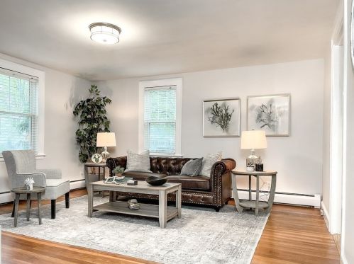 3 Johnson Ave, Peabody MA 01960-5225 exterior