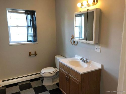 1269 Washington Ave, Portland ME 04103-2045 exterior