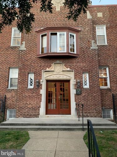 4915 3rd St, Washington, DC 20011-4149