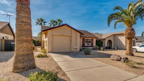 20830 30 Dr, Phoenix AZ  85017-4157 exterior