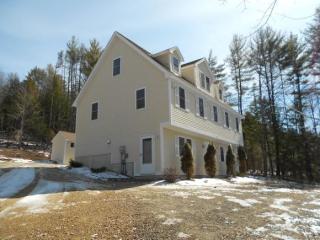 437 Berry Rd, Bridgewater, NH 03222-6807