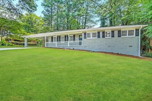 6631 Payton Woods Dr, Tucker GA  30084-1539 exterior