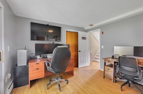 75 Boylston St, Meriden CT 06450-4737 exterior