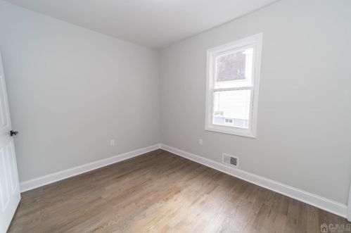 773 Gadek Pl, Perth Amboy NJ 08861-2910 exterior