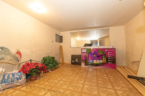 102 Chapel St, Waukegan IL 60085-5410 exterior