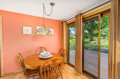 1515 Fern Ave, Duluth MN 55805-1133 exterior