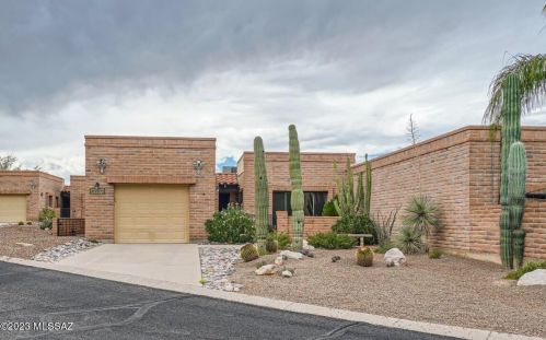 1972 Misty Hollow Ln, Tucson AZ  85704-0953 exterior