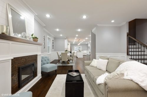 4446 Keokuk Ave, Chicago IL  60630-4238 exterior