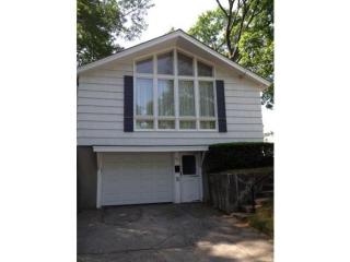 151 Perley St, Manchester, NH 03104-3839