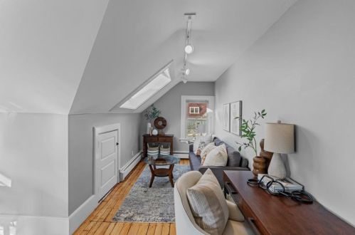 265 Bowen St, Providence, RI 02906-2250