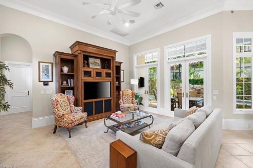 15743 Villoresi Way, Naples FL 34110-2715 exterior