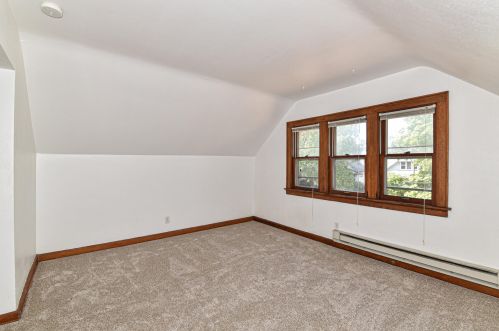 3412 9 Pl, Milwaukee WI 53215-3211 exterior