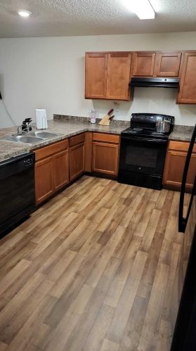 361 Fallon Dr, Fort Pierce FL  34983-2633 exterior