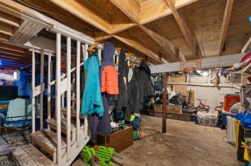 219 Woodside Ave, Fredon NJ 07860-2404 exterior