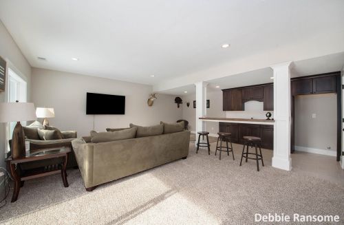 1839 Starr View Ln, Middlevle MI 49333-8061 exterior