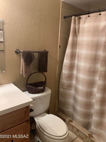 2561 Nebraska St, Tucson AZ 85757-9533 exterior