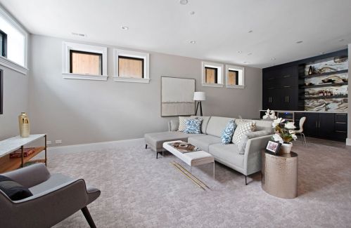 1928 Cleveland Ave, Chicago IL 60614-3749 exterior