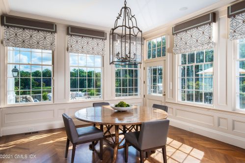 200 Clapboard Rdg Rd, Greenwich CT 06831-3352 exterior