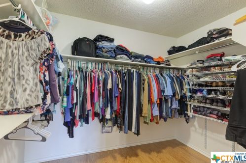 32070 Jay Bird Ln, Spring Branch TX exterior