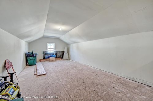 17 Spencer Dr, Jackson Twp NJ  08527-4389 exterior